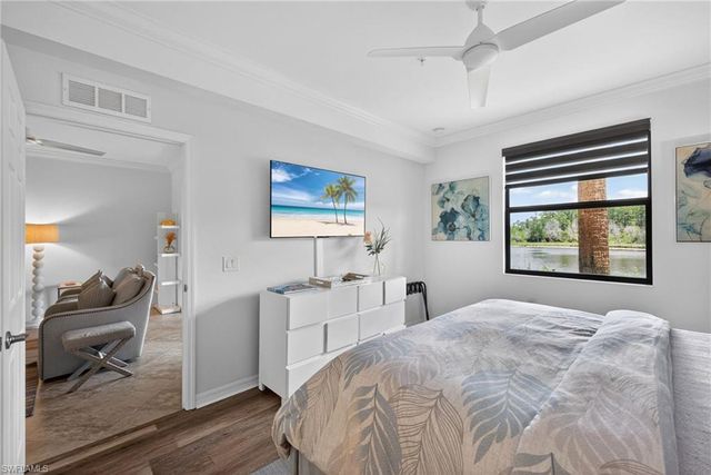 9584 Trevi CT 5214, Naples, FL 34113