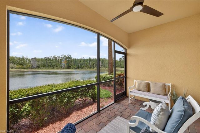 9584 Trevi CT 5214, Naples, FL 34113