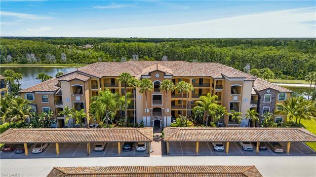 9584 Trevi CT 5214, Naples, FL 34113