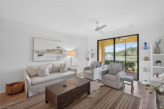 9584 Trevi CT 5214, Naples, FL 34113