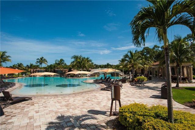 9584 Trevi CT 5214, Naples, FL 34113