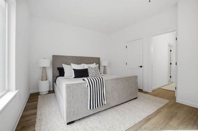 504 E B Street 2102, Jenks, OK 74037