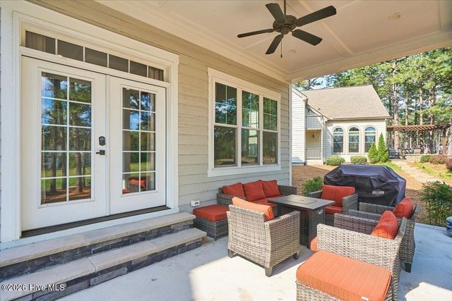 70 Cochrane Castle Circle, Pinehurst, NC 28374