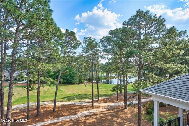 70 Cochrane Castle Circle, Pinehurst, NC 28374