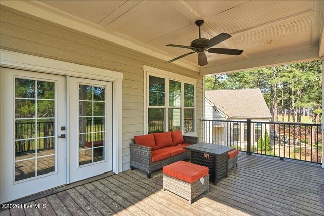 70 Cochrane Castle Circle, Pinehurst, NC 28374
