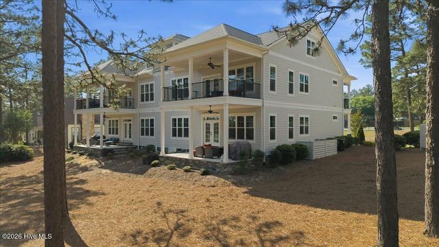 70 Cochrane Castle Circle, Pinehurst, NC 28374