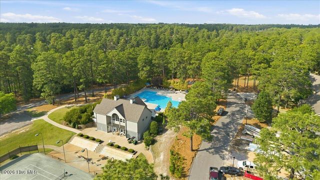 70 Cochrane Castle Circle, Pinehurst, NC 28374