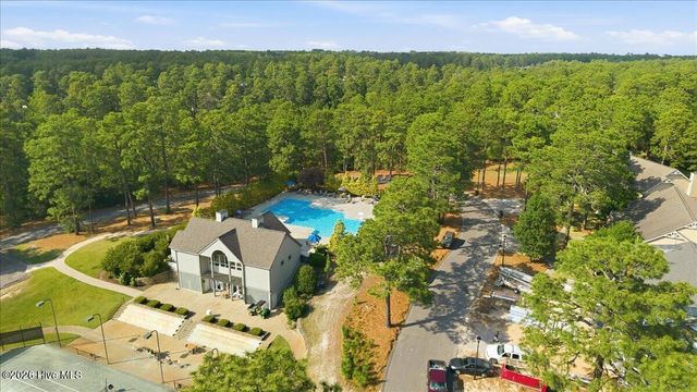 70 Cochrane Castle Circle, Pinehurst, NC 28374