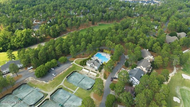 70 Cochrane Castle Circle, Pinehurst, NC 28374
