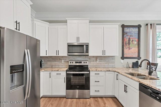 70 Cochrane Castle Circle, Pinehurst, NC 28374