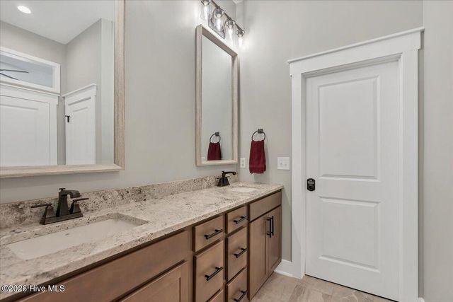 70 Cochrane Castle Circle, Pinehurst, NC 28374