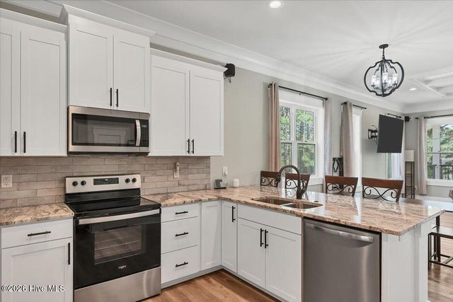 70 Cochrane Castle Circle, Pinehurst, NC 28374