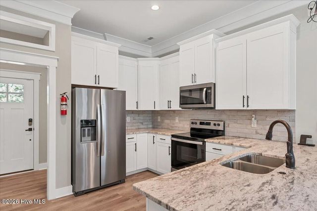 70 Cochrane Castle Circle, Pinehurst, NC 28374