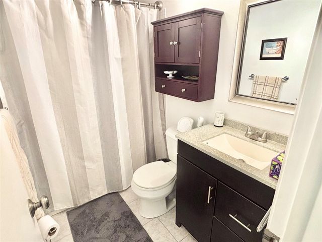 43 Farnham B 43, Deerfield Beach, FL 33442