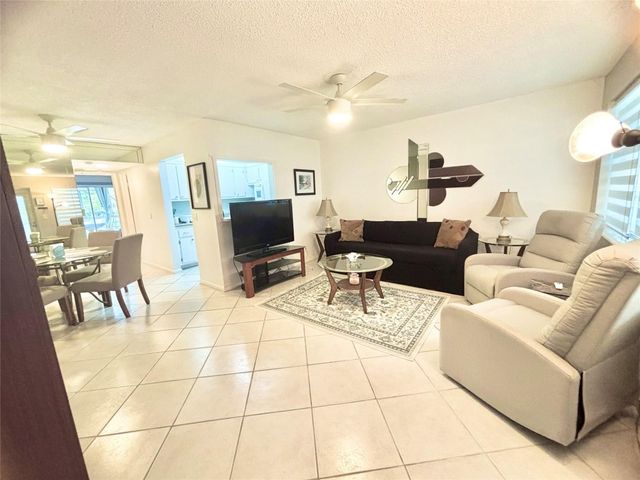 43 Farnham B 43, Deerfield Beach, FL 33442