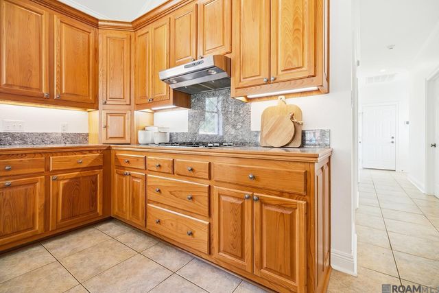 6262 Morgan Bend Dr, Baton Rouge, LA 70820