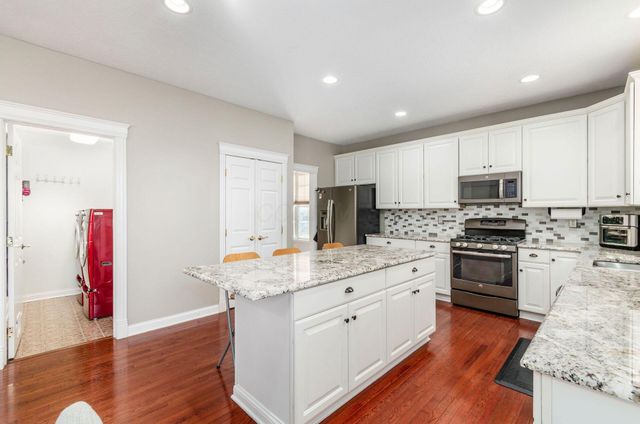 5069 Cloudberry Pass, New Albany, OH 43054