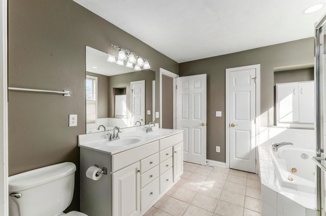 5069 Cloudberry Pass, New Albany, OH 43054