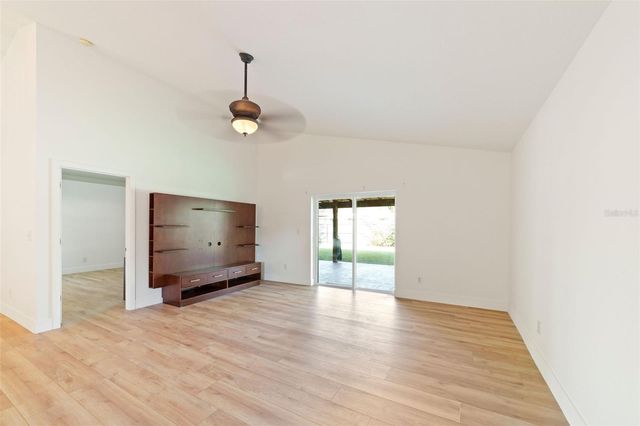 24407 ROLLING VIEW COURT, Lutz, FL 33559