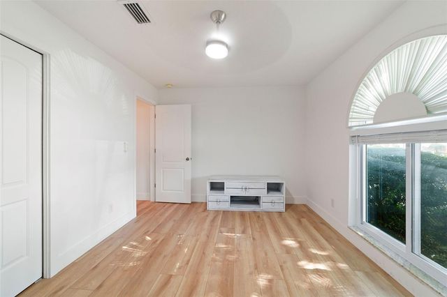 24407 ROLLING VIEW COURT, Lutz, FL 33559