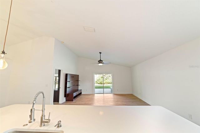 24407 ROLLING VIEW COURT, Lutz, FL 33559