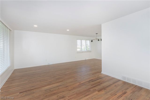 657 Lander Drive, Highland Heights, OH 44143