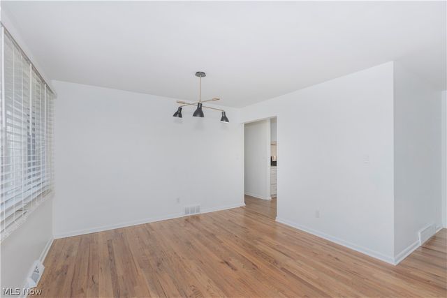 657 Lander Drive, Highland Heights, OH 44143