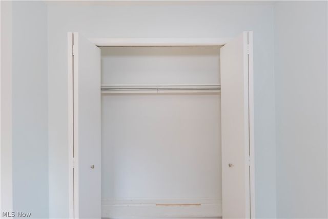 657 Lander Drive, Highland Heights, OH 44143