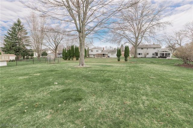 657 Lander Drive, Highland Heights, OH 44143