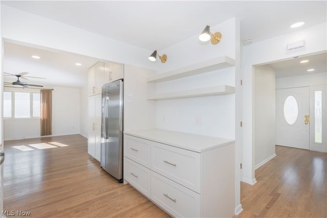 657 Lander Drive, Highland Heights, OH 44143