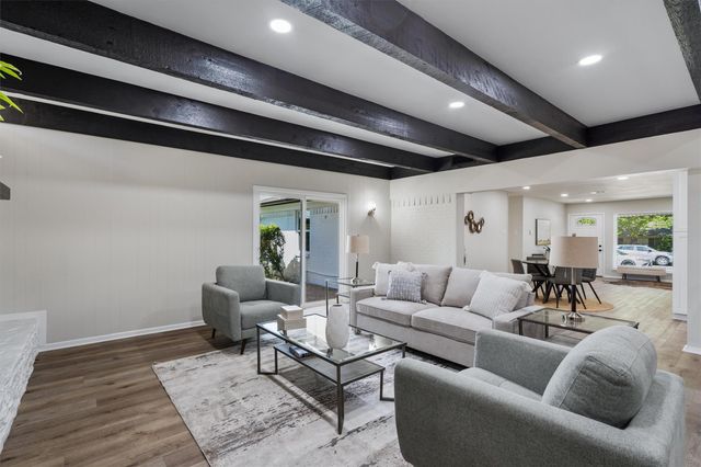 8303 Briarwood LN, Austin, TX 78757