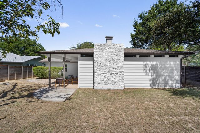 8303 Briarwood LN, Austin, TX 78757