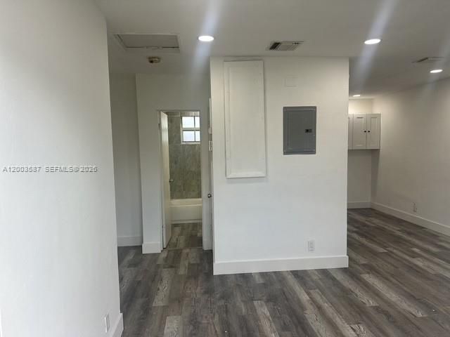 631 NW 11th Ave A-C, Fort Lauderdale, FL 33311