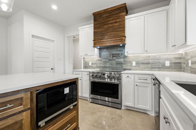 483 Maple Drive, Pottsboro, TX 75076