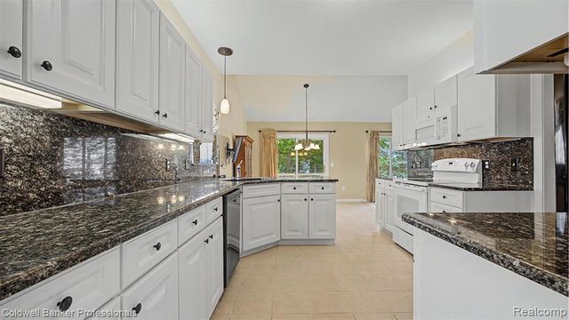 5711 Ortman Drive, Sterling Heights, MI 48314