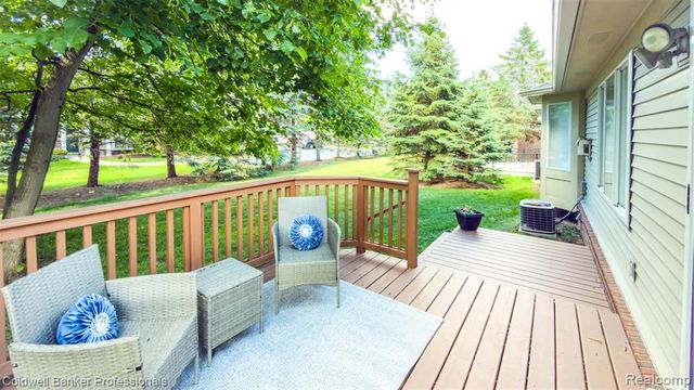 5711 Ortman Drive, Sterling Heights, MI 48314