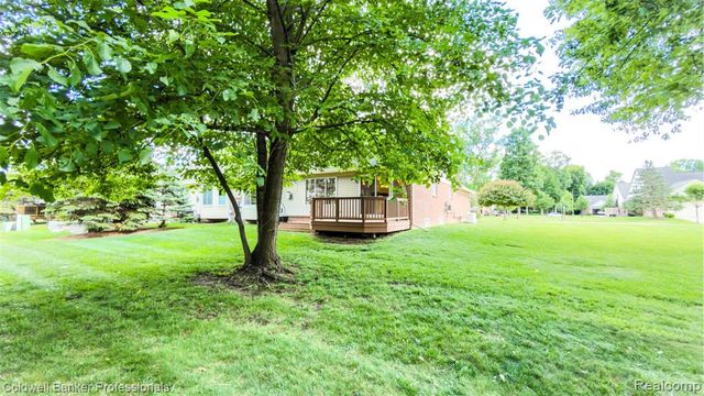 5711 Ortman Drive, Sterling Heights, MI 48314