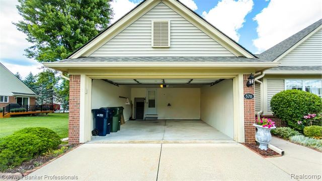 5711 Ortman Drive, Sterling Heights, MI 48314