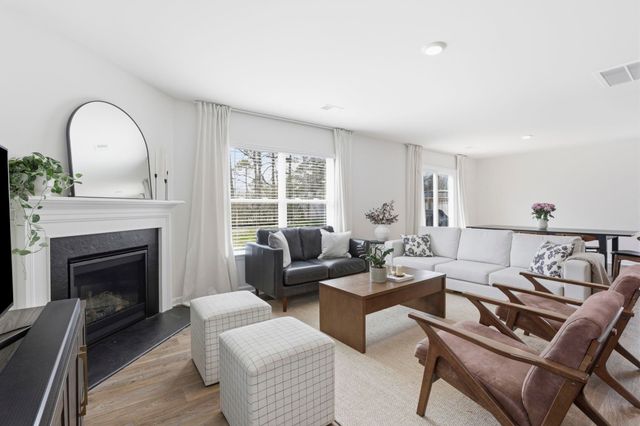 4402 Remington Avenue, Boiling Springs, SC 29316