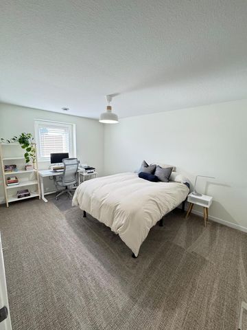 1807 Raymond Drive, North Mankato, MN 56003