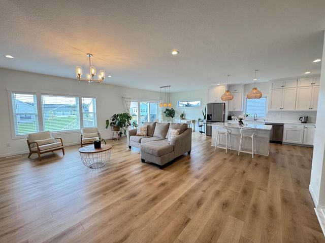 1807 Raymond Drive, North Mankato, MN 56003