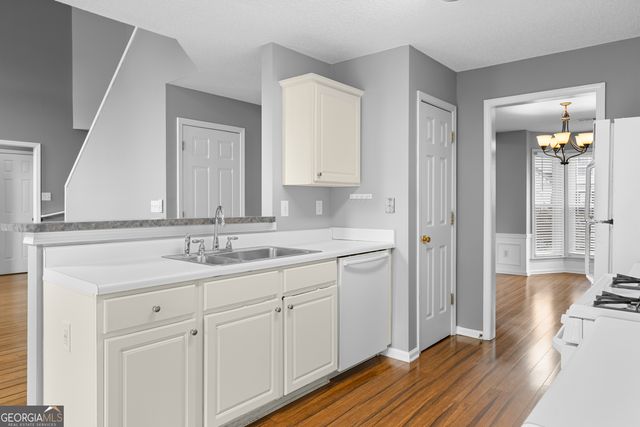 320 Treyford Court, Alpharetta, GA 30005