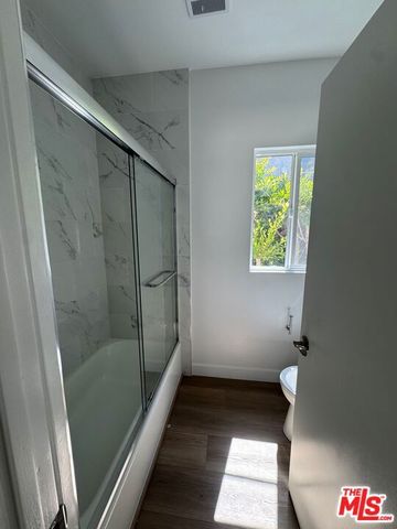 120 N Orlando Avenue, Los Angeles, CA 90048