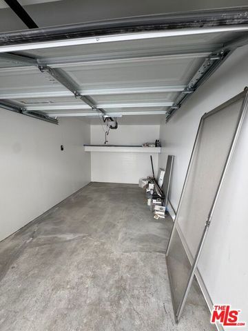 120 N Orlando Avenue, Los Angeles, CA 90048