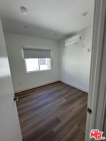 120 N Orlando Avenue, Los Angeles, CA 90048