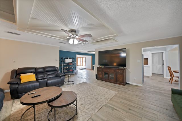 408 Canyon Trail Road, Weatherford, TX 76087