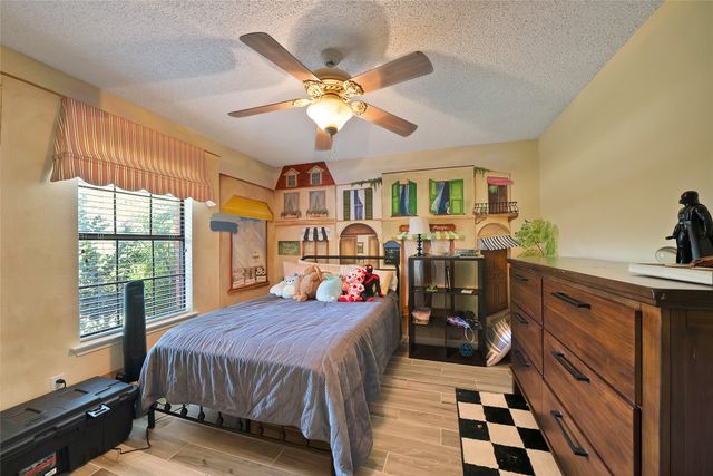 408 Canyon Trail Road, Weatherford, TX 76087
