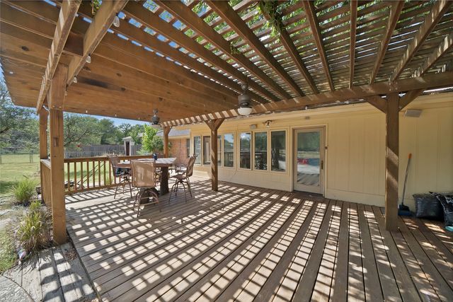 408 Canyon Trail Road, Weatherford, TX 76087