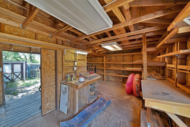 408 Canyon Trail Road, Weatherford, TX 76087