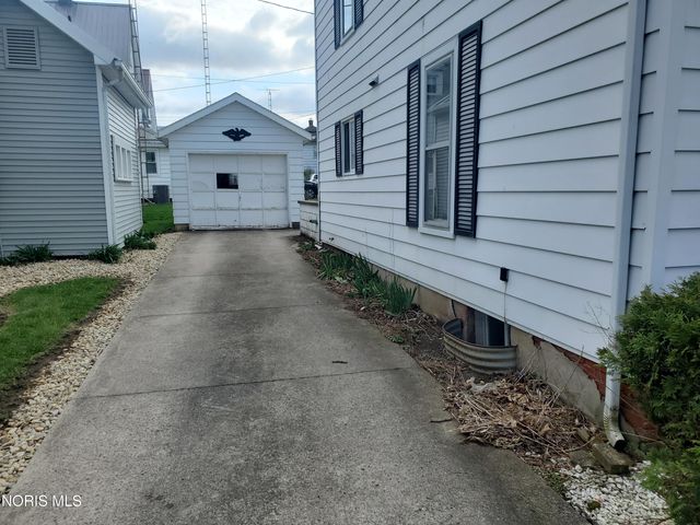 131 N Hazel Street, Upper Sandusky, OH 43351